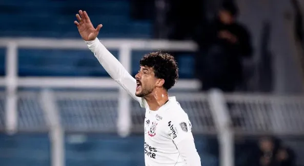 Gustavo Henrique cobra foco no clássico contra o Palmeiras após revés