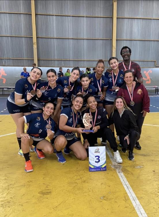 Handebol feminino de Araraquara fatura bronze nos Jogos Abertos do Interior