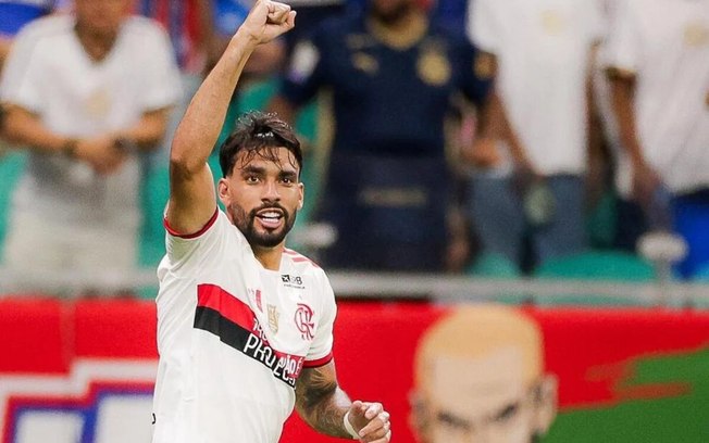 Lucas Paquetá vive temporada com mais gols na carreira pelo Flamengo