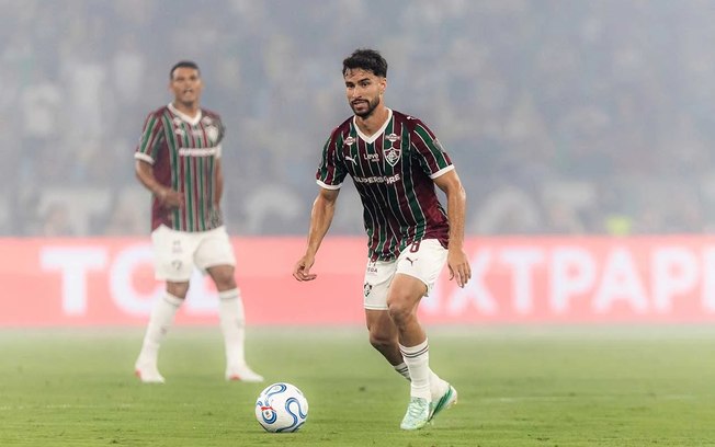 Volante Martinelli passa por artroscopia e desfalca o Fluminense