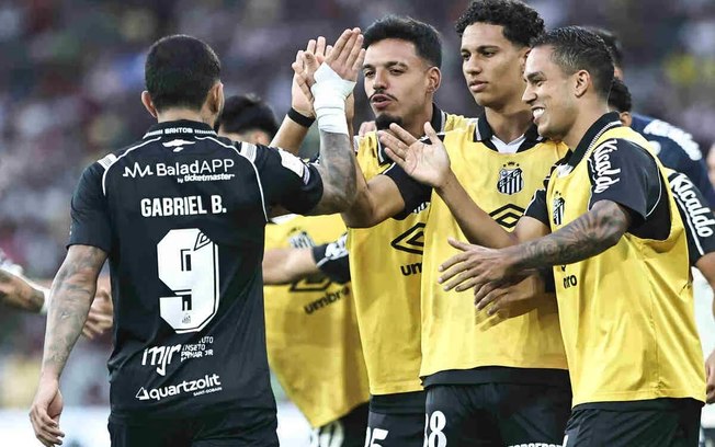 Neymar brinca com elenco do Santos e chama o time de Inter Miami do Brasil