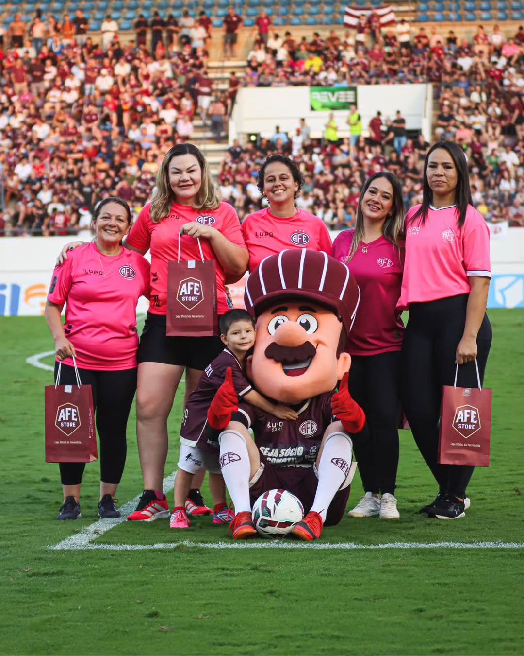 Outubro Rosa ganha ação especial com Sócias Locomotiva no intervalo