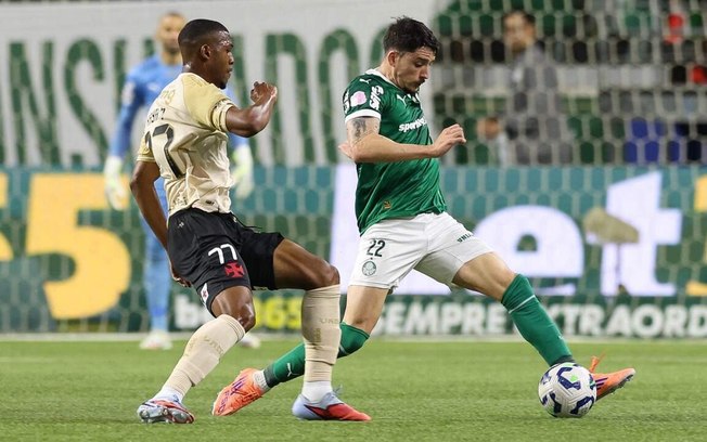 Abel Ferreira defende histórico vitorioso contra Pedro Emanuel na Copa do Brasil