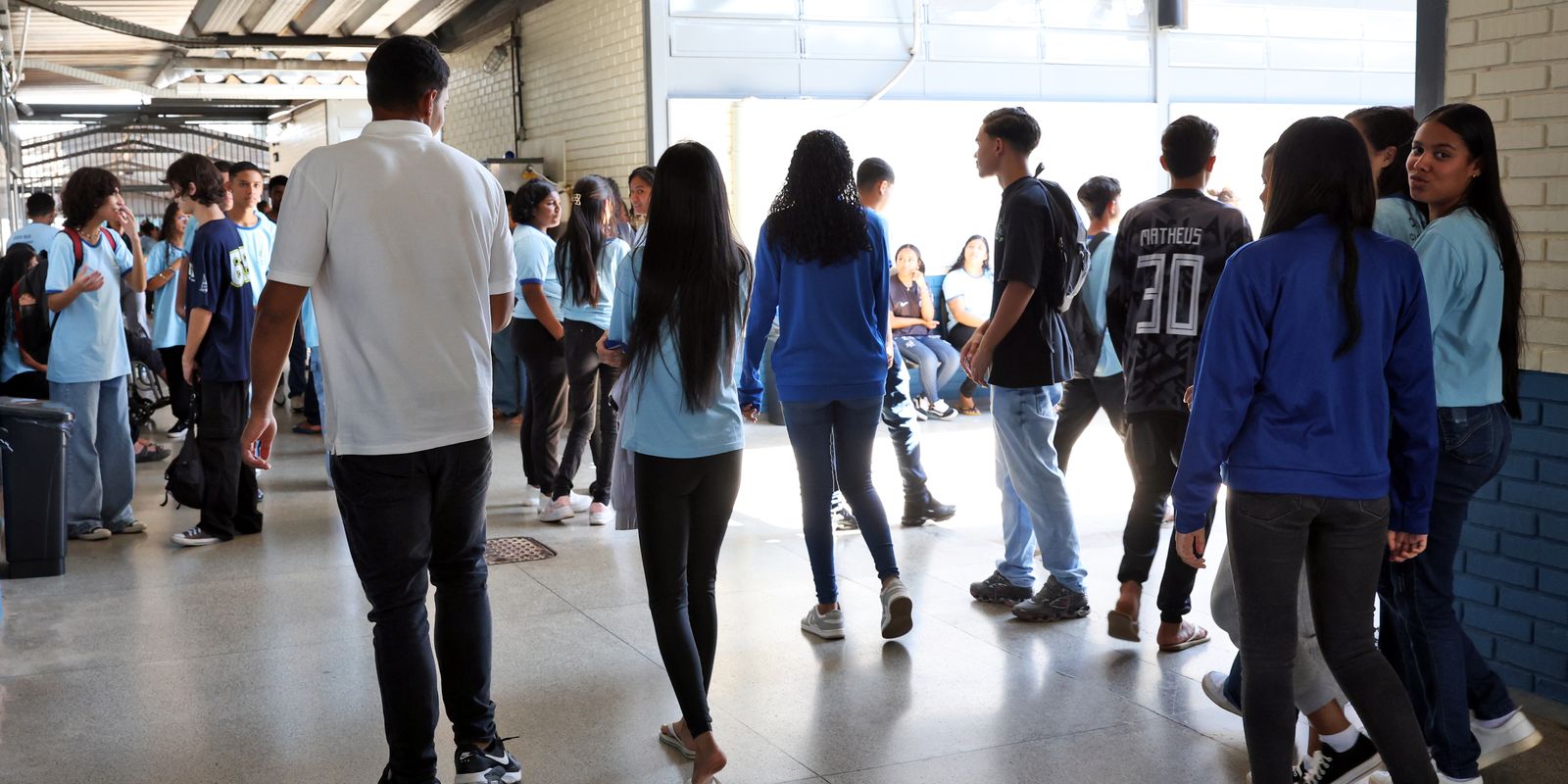 Programa Pé-de-Meia inicia pagamento da sétima parcela nesta segunda