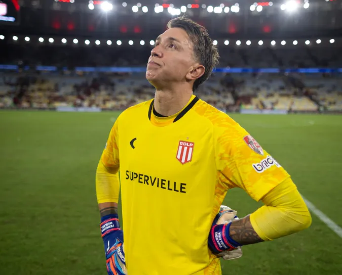 Conheça Muslera, o veterano que eliminou o Flamengo no Maracanã