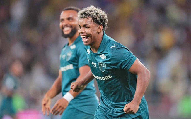 Renê aponta caminhos para o Fluminense buscar vaga na Libertadores
