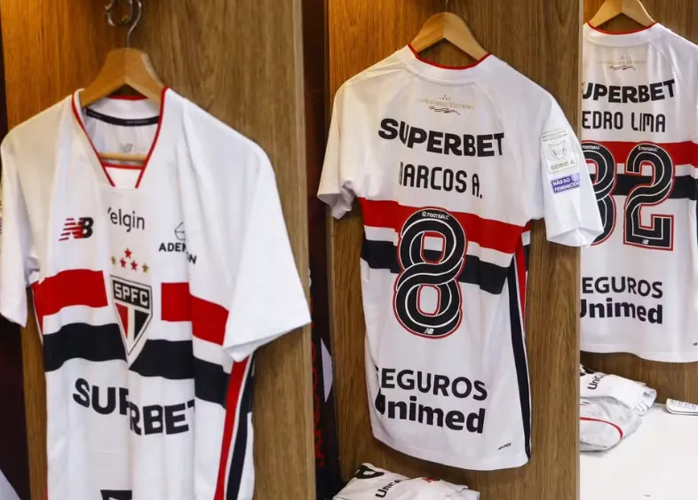 São Paulo muda patrocínio máster para duelo contra o Cruzeiro