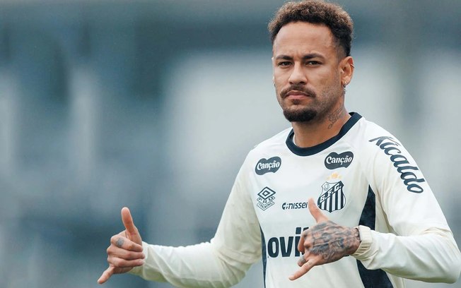 Santos esgota ingressos para duelo contra o Flamengo na Vila Belmiro