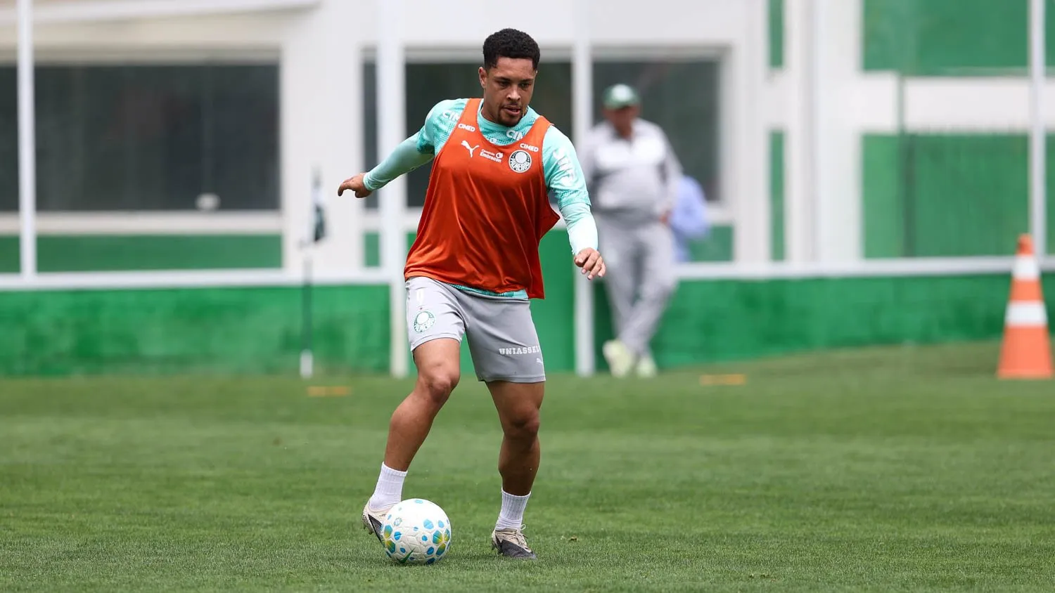 Santos define Oliva na vaga de Neymar para enfrentar o Palmeiras