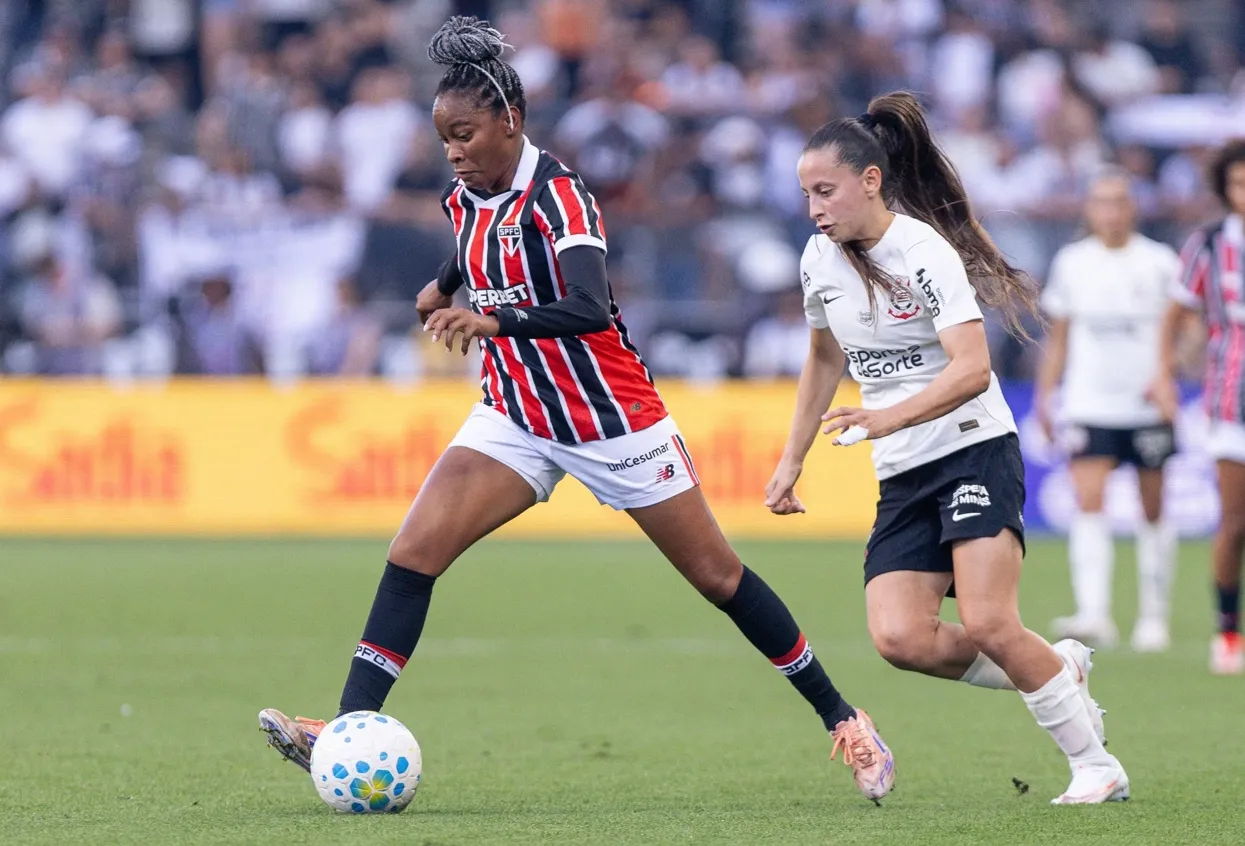 São Paulo empata com o Corinthians e conquista o Brasileirão Feminino