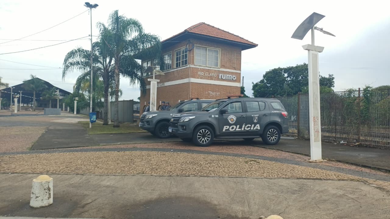 Gaeco afasta secretário e adjunto por contratos investigados em SP