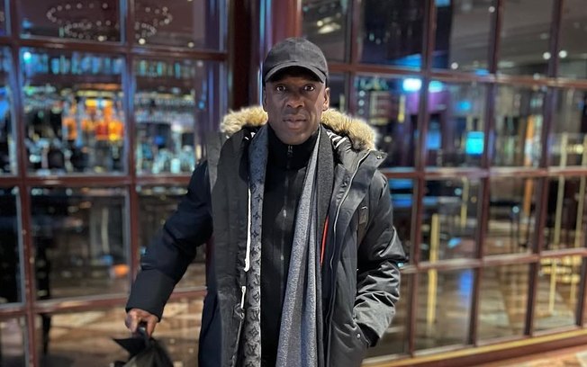 Seedorf enfrenta desfalque de peso no corinthians antes de estreia