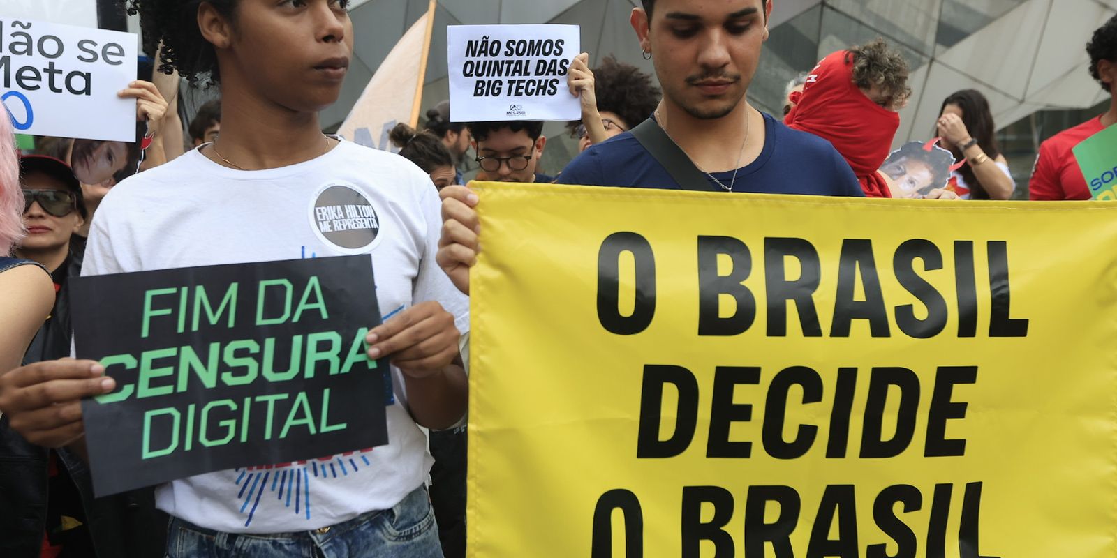 Sociedade civil entrega ao TSE nota de alerta contra censura nas redes sociais