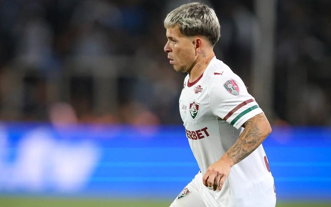 Fluminense confirma recondicionamento físico para o atacante Soteldo