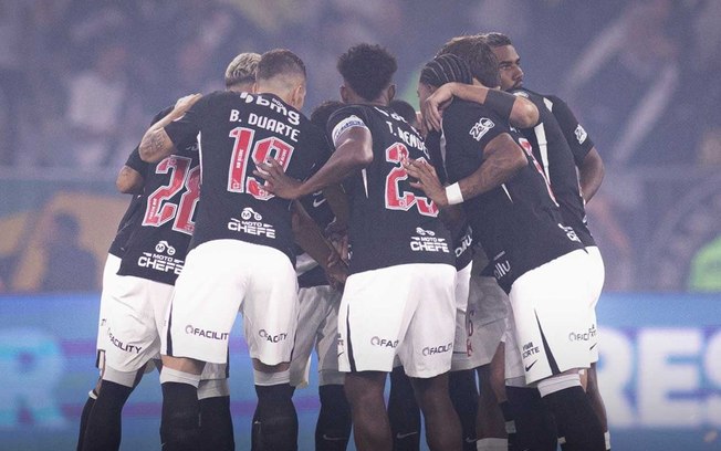 Thiago Mendes lamenta queda do Vasco e diz que vaga estava na mão