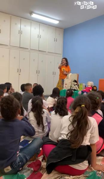 Trupe FliSolzinha promove leitura infantil em Araraquara