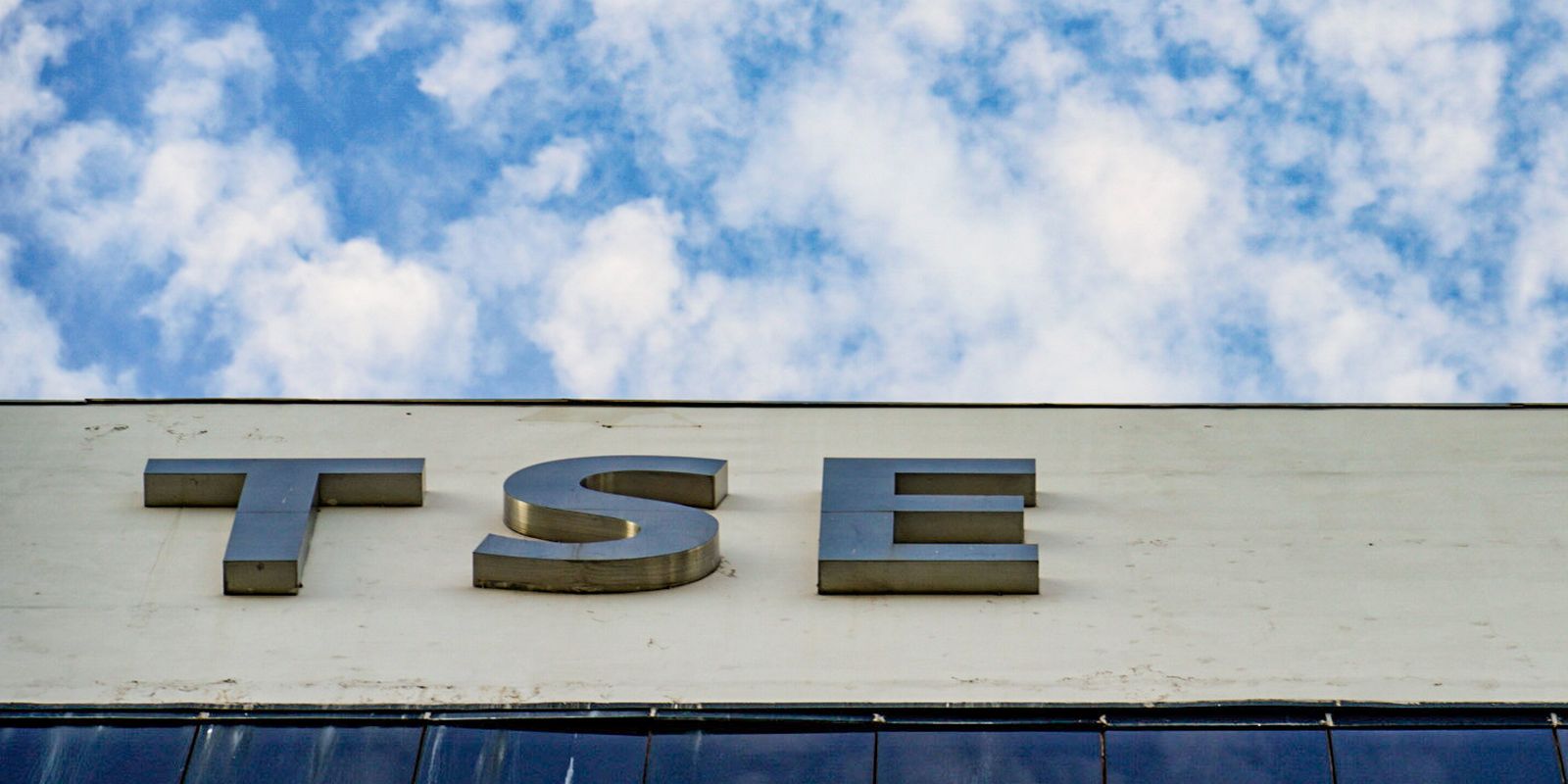 TSE intima a Meta por dados de isonomia em eleições