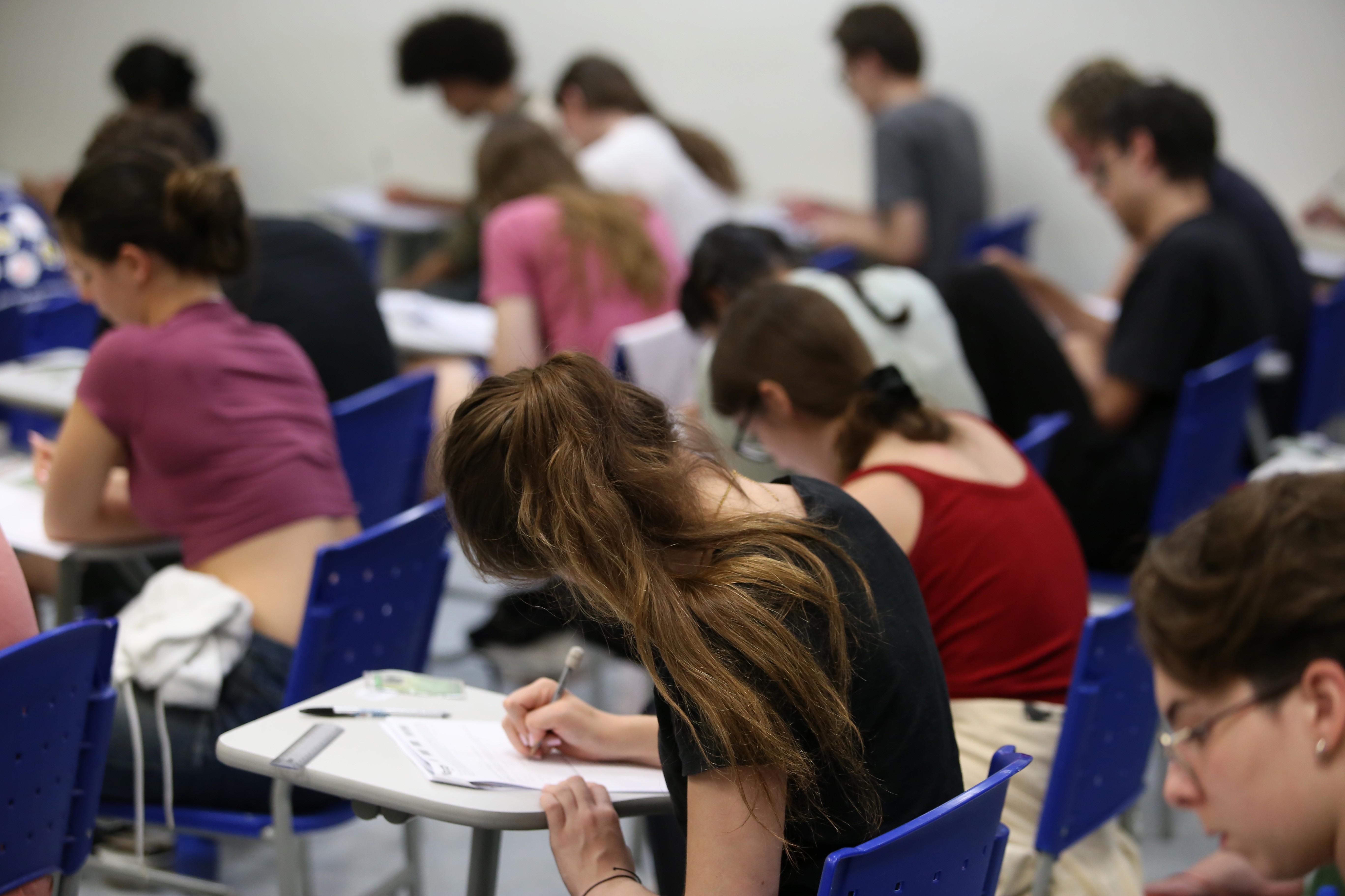 Vestibular unicamp 2027 ganha tira-dúvidas ao vivo com professores