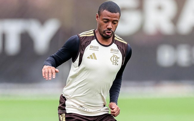 Flamengo: astros uruguaios entram na mira de candidato no Peñarol