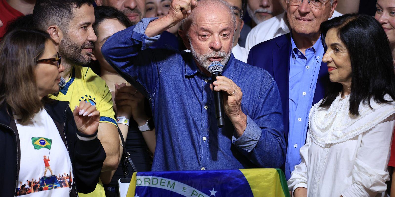 Após reeleição de Lula, presidente promete nova forma de governar o Brasil