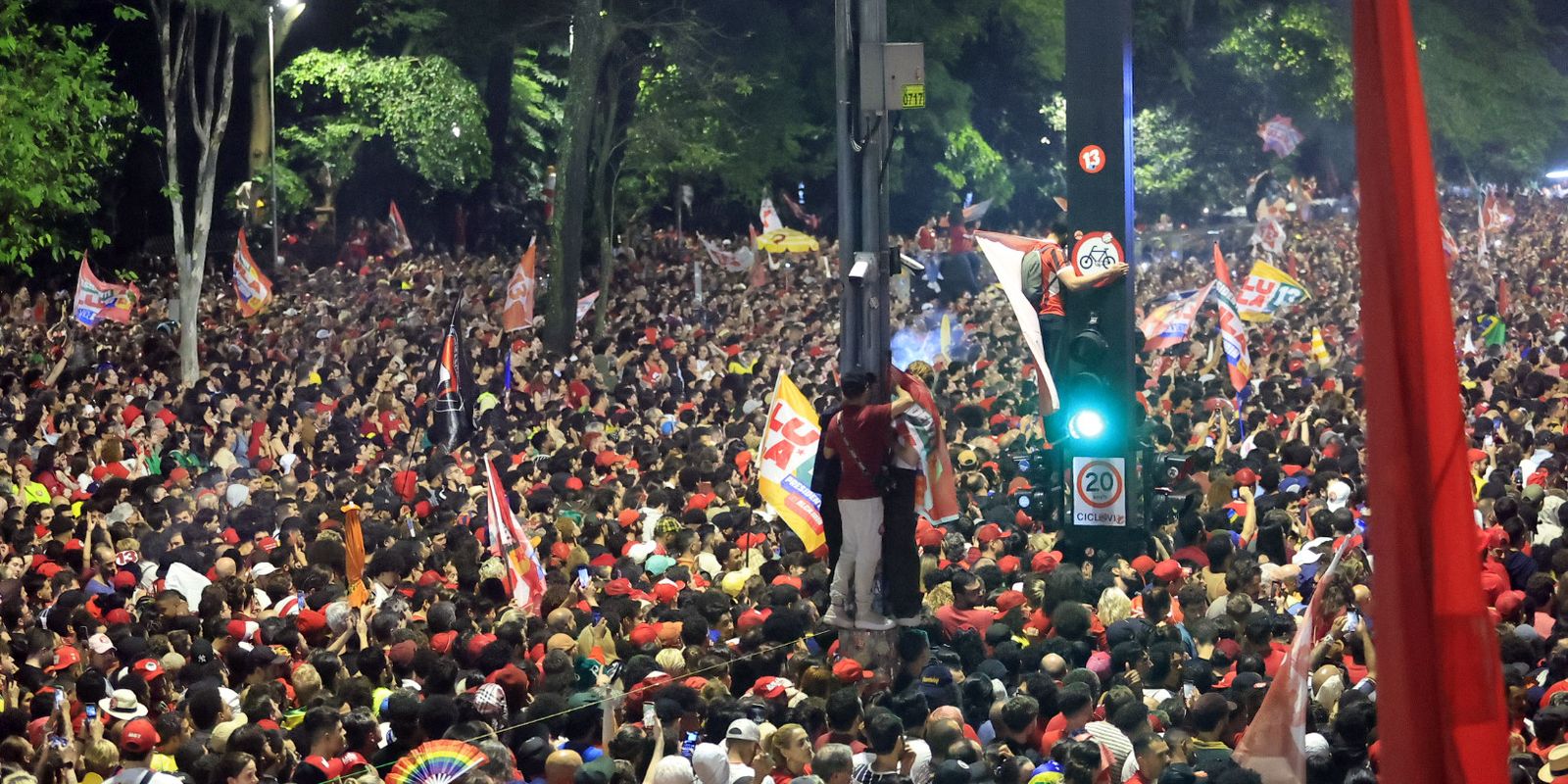 Votação de Lula quebra recorde histórico na eleição presidencial do país