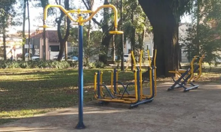 Equipamentos do Parque Infantil necessitam de manutenção urgente e higienização