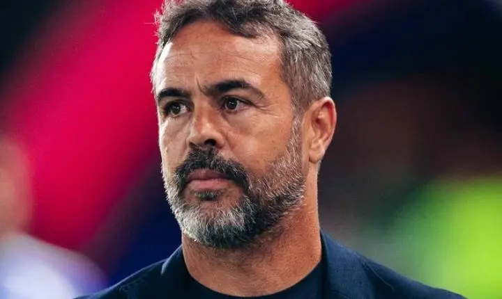 Artur Jorge avalia Gerson no Cruzeiro e comenta eliminações em copas