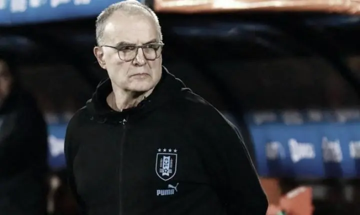 Marcelo Bielsa e o fracasso do Uruguai: erro com Muslera marca fim de ciclo
