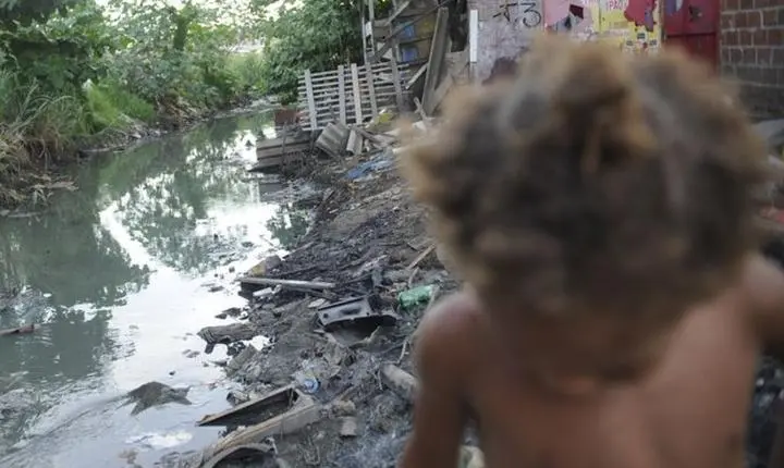 Como os riscos climáticos ameaçam 30 milhões de crianças no Brasil