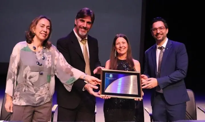 Câmara concede Diploma de Honra ao Mérito para Marisa Taconelli