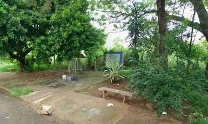 Prefeitura limpa Capela da Guta, mas não define data para reforma estrutural