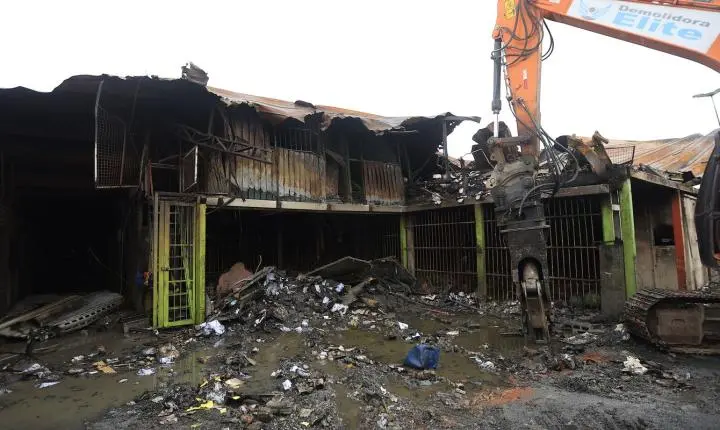 Vítimas de incêndio na Ceagesp terão nova estrutura provisória em outubro