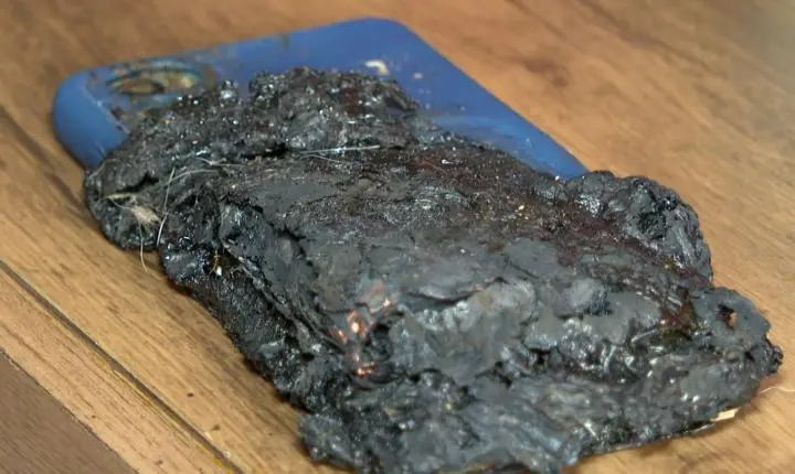 Explosão de celular na cama de criança alerta para riscos de superaquecimento