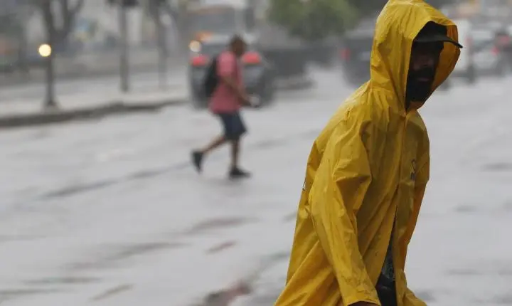 Chuva na Rocinha: volume supera em mais de duas vezes a média de junho