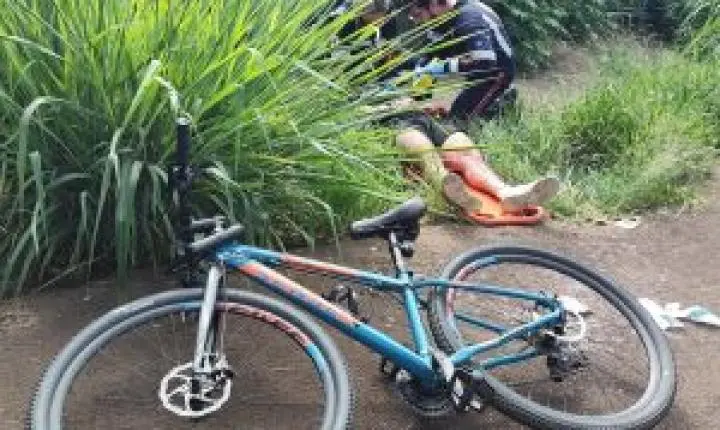 Ciclista de aplicativo sofre queda de bicicleta e fica ferido no Santa Mônica