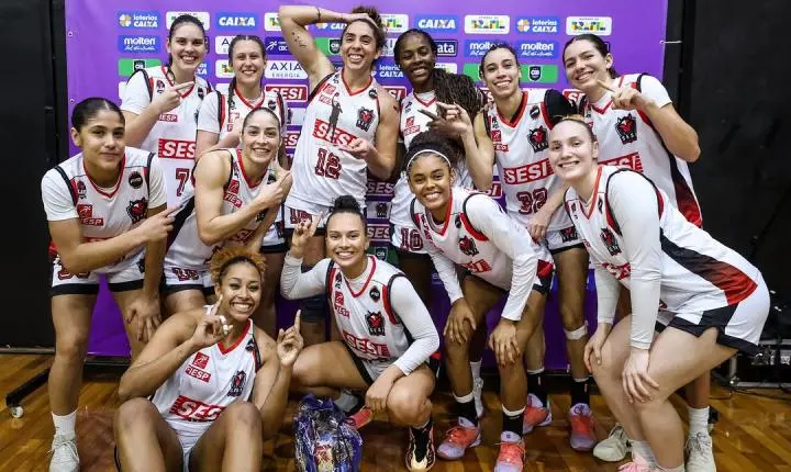 Sesi Araraquara garante vaga nas semifinais da LBF CAIXA 2026 após vitória sobre São José