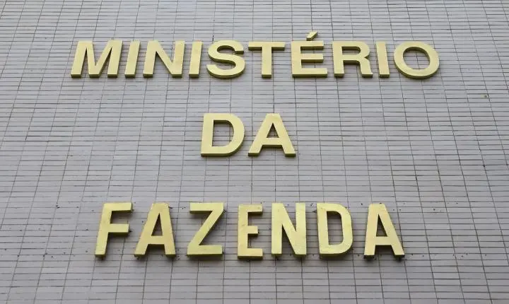CMN posterga bloqueio de crédito rural por desmatamento ilegal para 2027