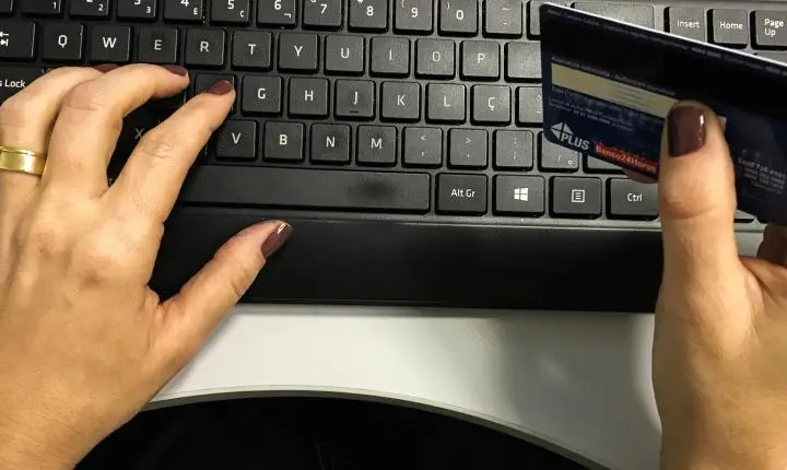 Governo federal estabelece regras para compras públicas em comércio eletrônico