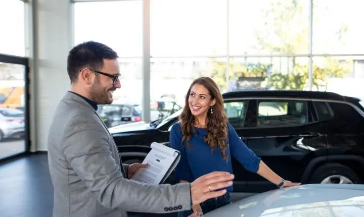 Como escolher um carro seminovo com segurança e evitar problemas na compra