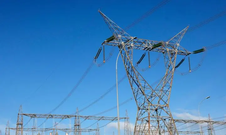 Decreto expande o mercado livre de energia para residências a partir de 2028