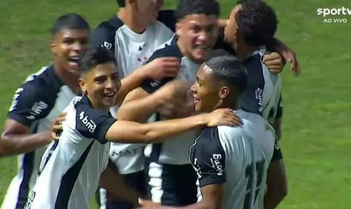 Corinthians e Cruzeiro disputam primeiro jogo da final do Brasileirão Sub-17