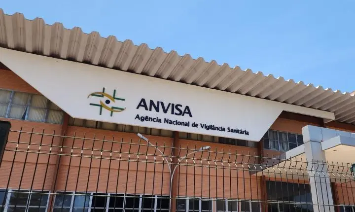 Anvisa proíbe fabricação e venda de cosméticos irregulares