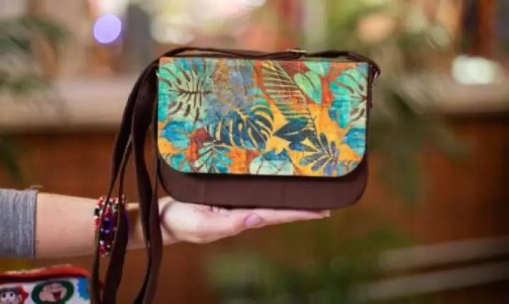 Curso ensina produção de bolsas com material reciclável em Araraquara