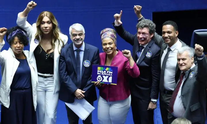 CUT celebra fim da escala 6x1 enquanto CNI cobra revisão da PEC