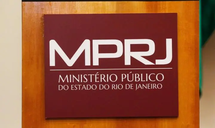 O impacto das organizações criminosas na democracia é debatido por autoridades