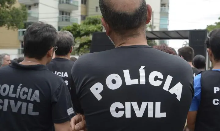 Deputado Val Ceasa do Rio é alvo de operação por suspeita de ligação com facção criminosa