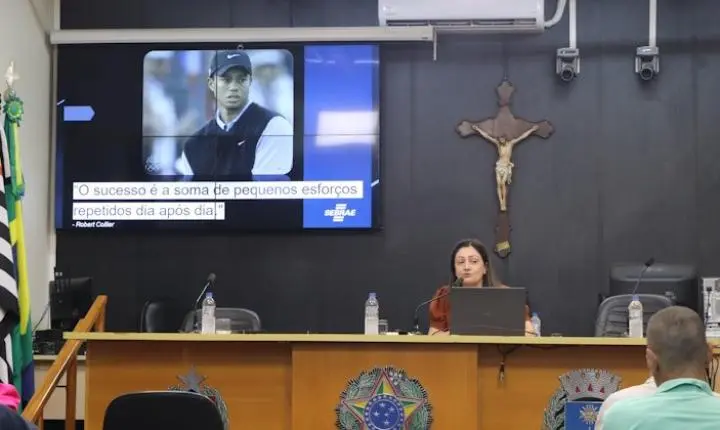 Escola do Legislativo debate desafios do jovem empreendedor em palestra