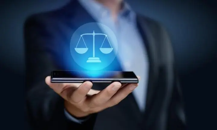 Direito Digital: por que essa área está mudando a carreira de quem faz direito