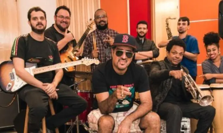 DJ Hum e O Expresso do Groove abrem o Baile do Carmo em Araraquara
