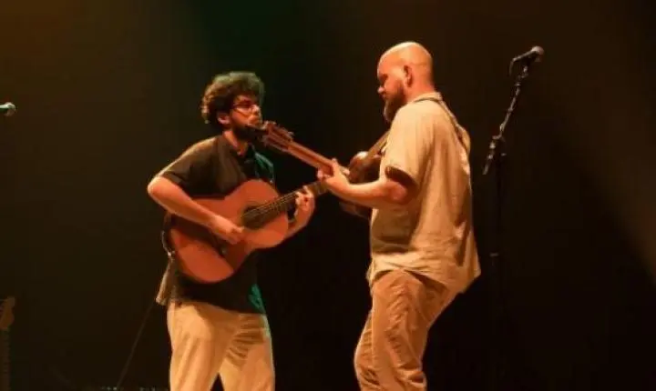 Duo Aduar celebra a tradição da música caipira em apresentação gratuita em Araraquara